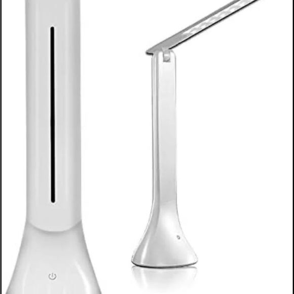 Bell + Howell Table Lamp - Battery or USB powered Bell & Howell Desk Lamp - Picture 1 of 6